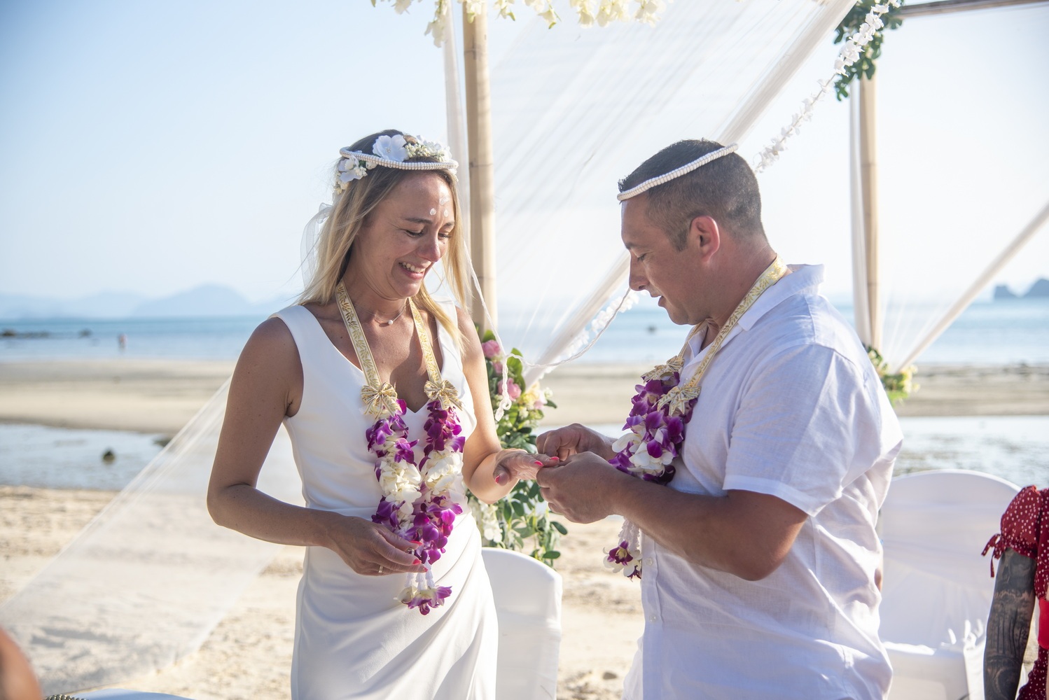 Thai ceremony Koh Samui Christelle and Gregory 2