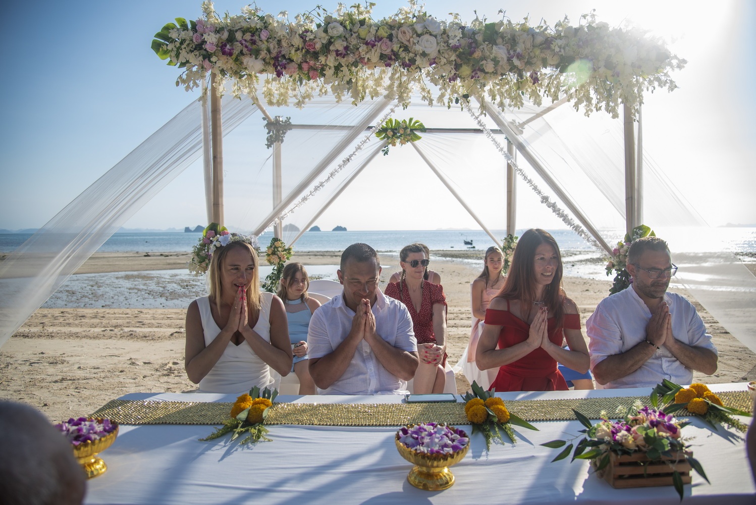 Thai ceremony Koh Samui Christelle and Gregory 3