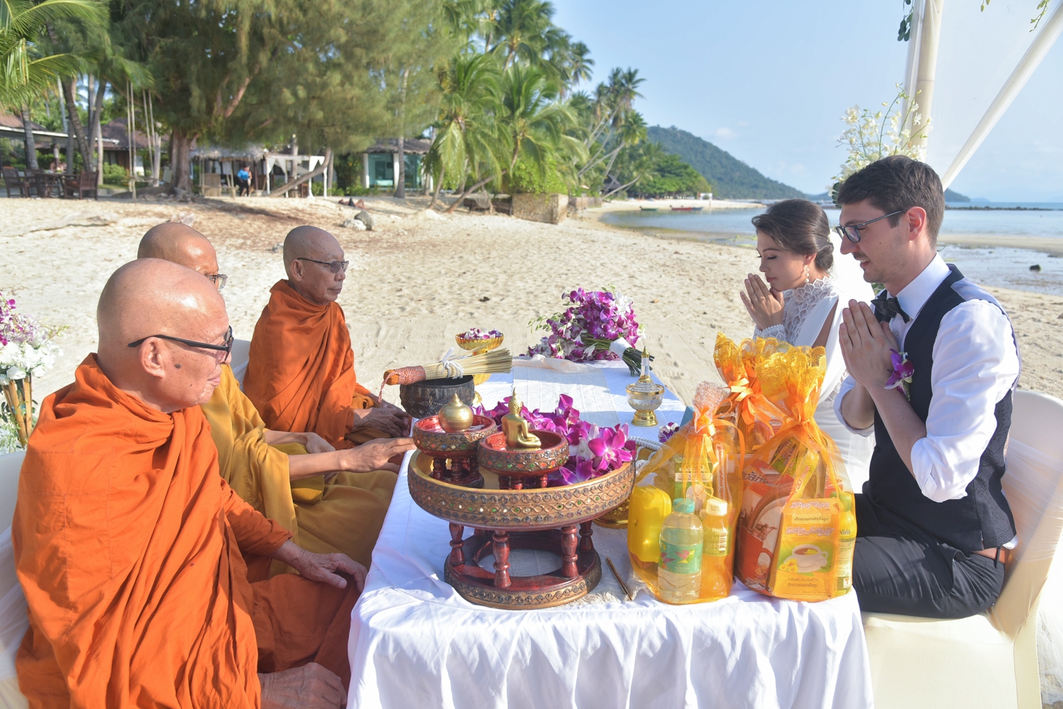 Thai ceremony Koh Samui Johannes and Chilly 2