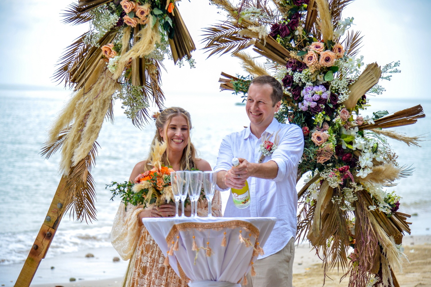 Western ceremony Koh Lanta Davia and Ariella 4