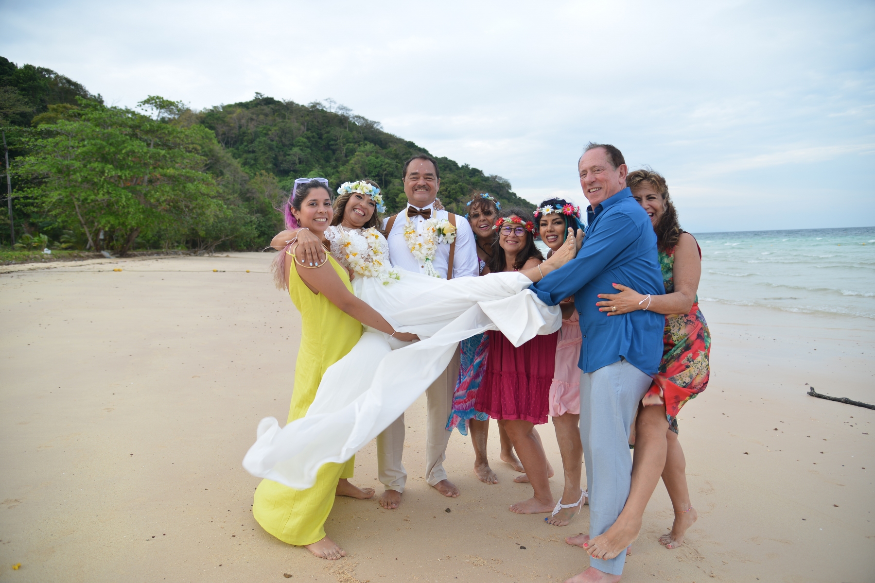 Western ceremony Phi Phi Island Julio and Torres 5