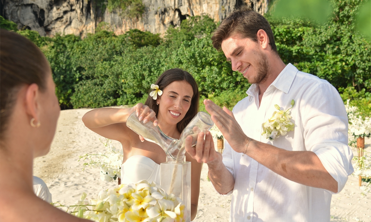 Western ceremony Railay Bay Diogo and Sandra 2
