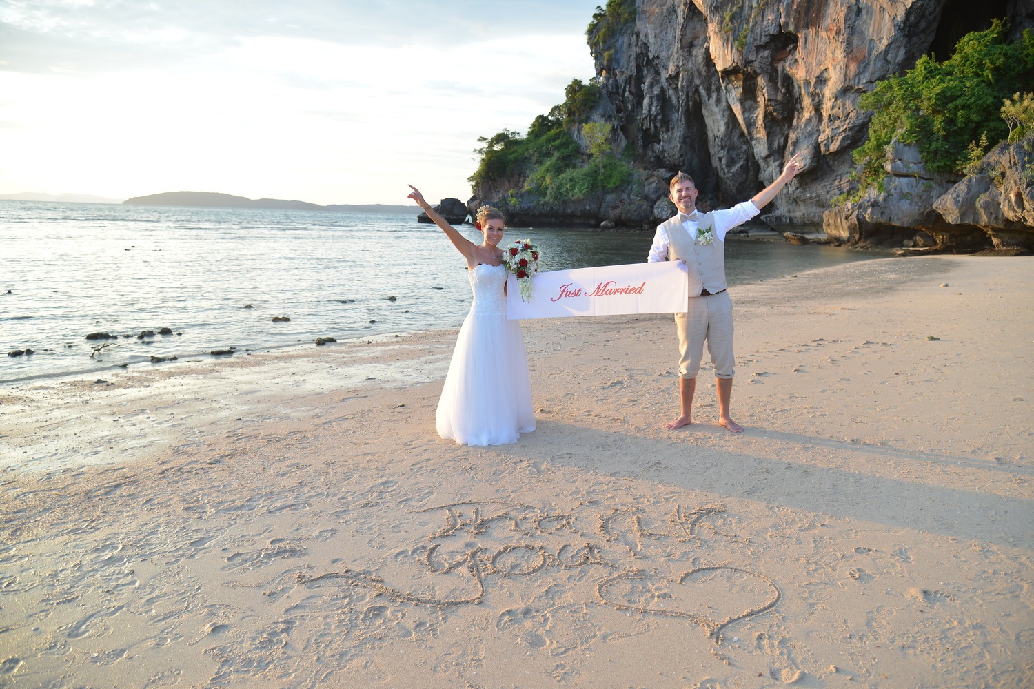 Western ceremony Railay Bay Jan and Tonja 3