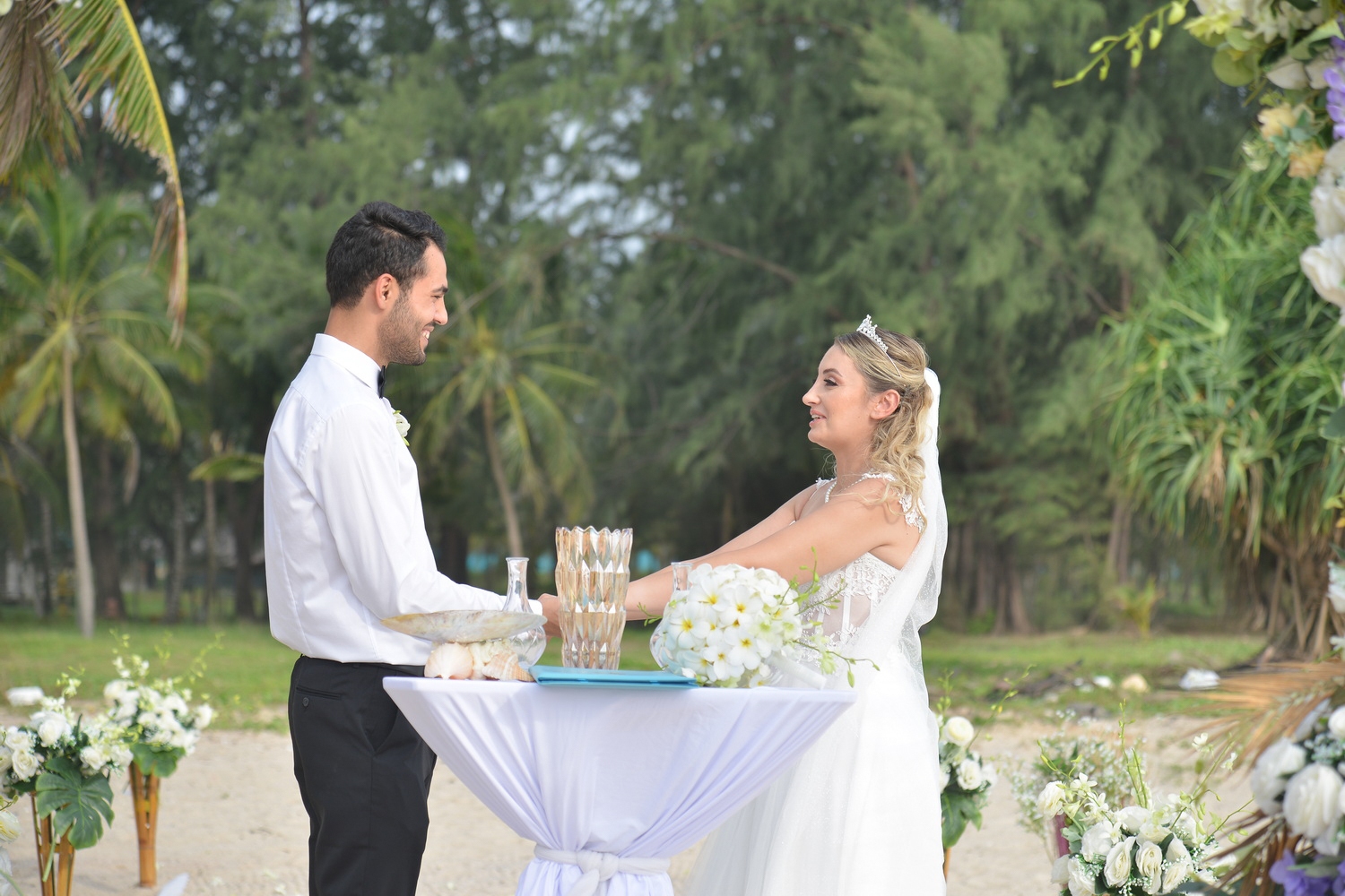 Western_Ceremony_Phuket_Kazim and Nursah 1